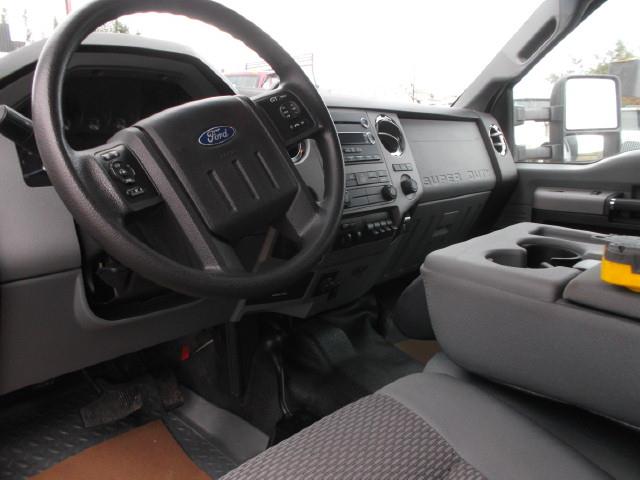 Image #6 (2013 FORD F550 XLT SD 4X4 EX/CAB LANDSCAPER TRUCK)